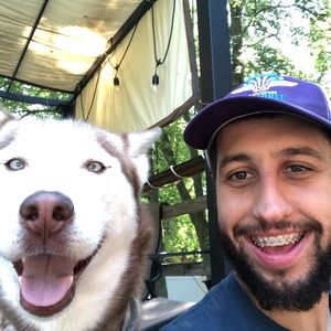 Meet your Posher, Dakota